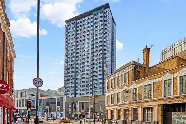 Wandsworth High Street, London SW18 1 bed flat for sale