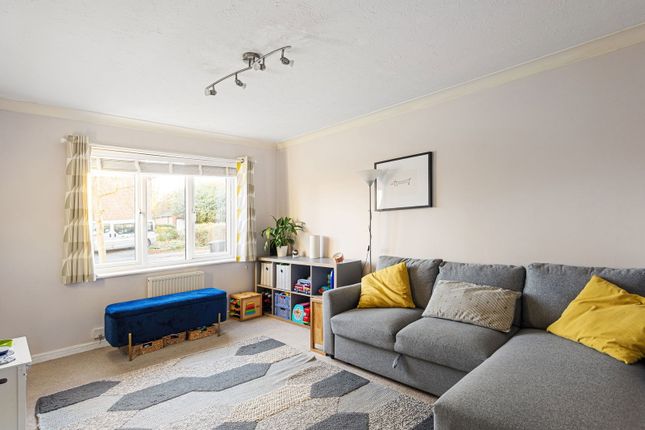 Aldborough Way, York YO26 3 bed end of terrace house for sale