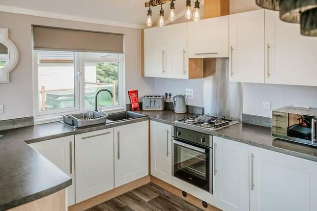 2 bed mobile/park home