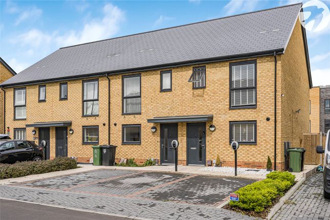 Whiting Avenue, Greenhithe, Kent, DA9 2 bed end of terrace house for sale