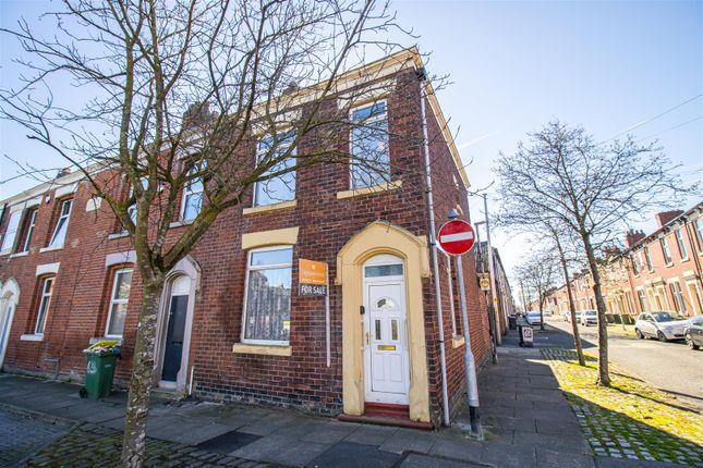 3 bed end terrace house