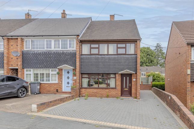 2 bedroom town house for sale