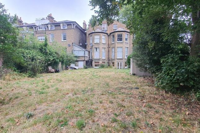 Lee Terrace, London SE3 3 bed flat for sale