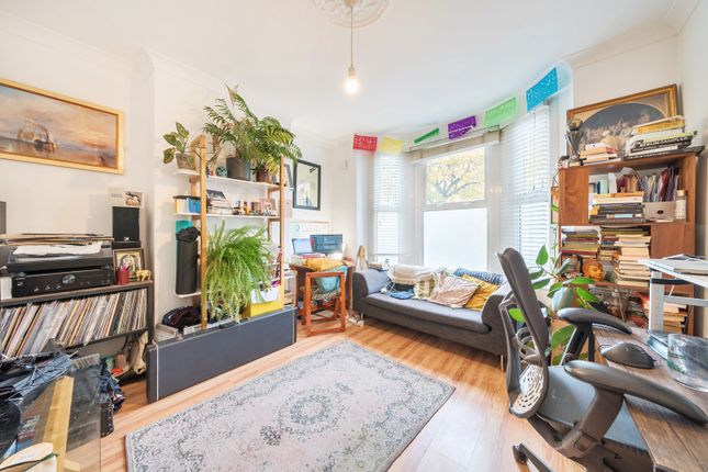 Furley Road, Peckham, London 1 bed apartment for sale