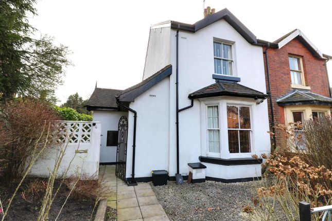 2 bedroom semi-detached house for sale