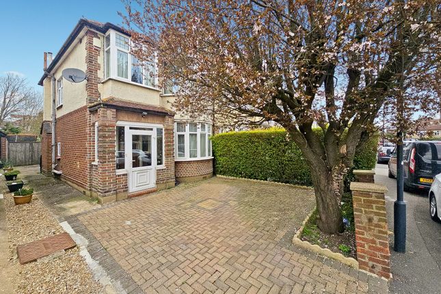 Medway Gardens, Wembley HA0 3 bed semi