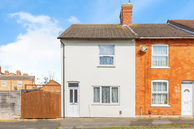 3 bed semi-detached house