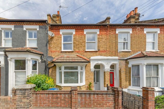 Caxton Road, London SW19 2 bed flat for sale