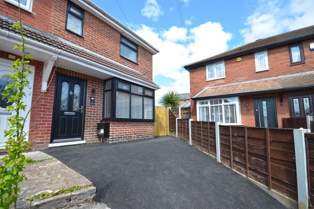 2 bedroom semi-detached house for sale
