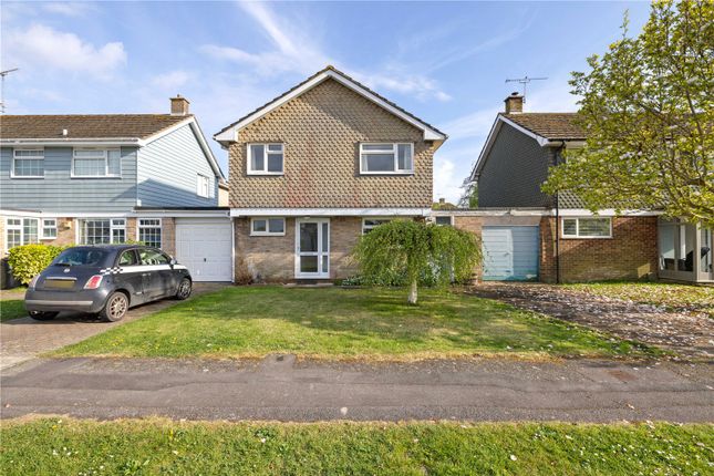 4 bedroom link detached house for sale