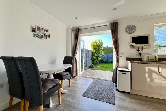 Weston Mews, Sandwich Road, Snowdown... 3 bed semi