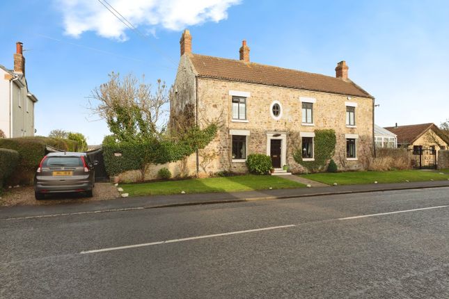 4 bed detached house