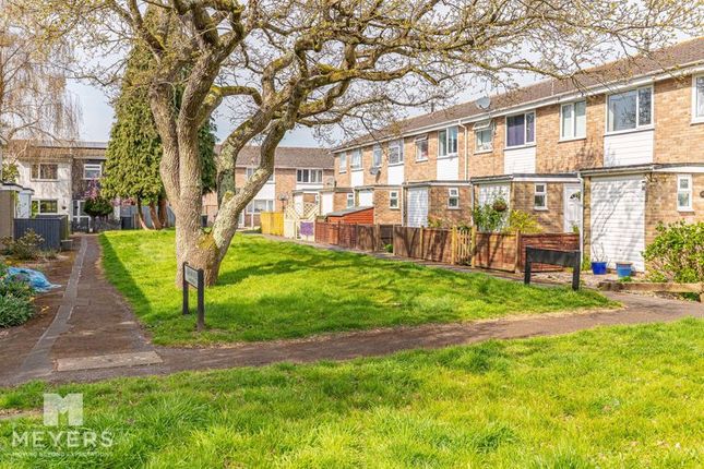 Chestnut Way, Christchurch, BH23 3 bed terraced house for sale