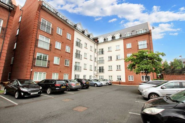 Greenings Court, Warrington, WA2 2 bed apartment for sale