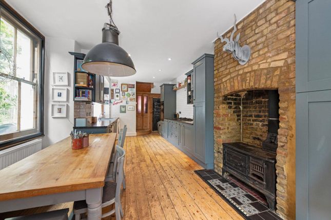 Croxted Road, Herne Hill, London, SE24 4 bed semi