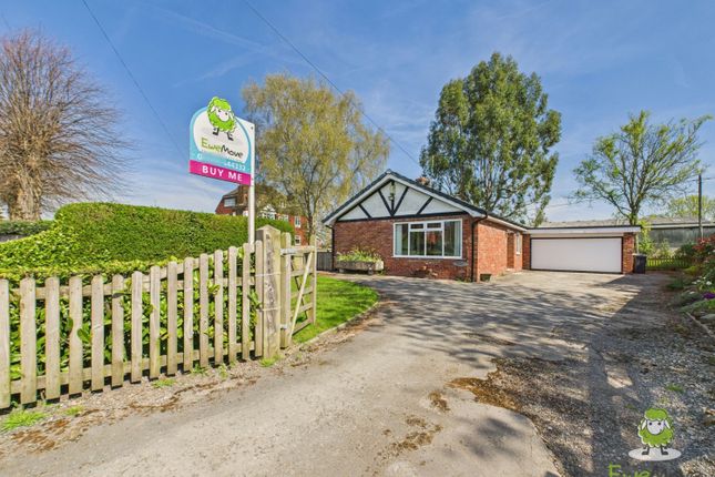 Swanlow Lane, Winsford CW7 3 bed bungalow for sale