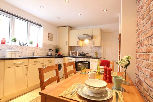Bolden Street, St Johns, London, SE8 1 bed apartment for sale