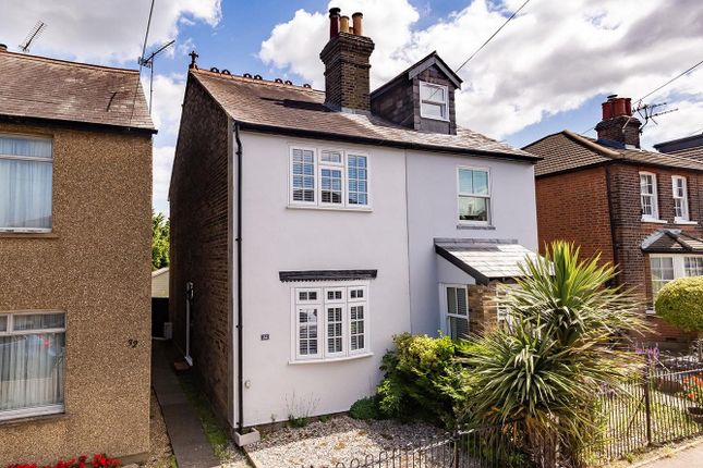 2 bedroom semi-detached house for sale