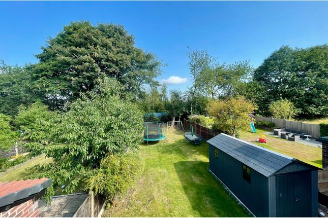 4 bedroom semi-detached house for sale