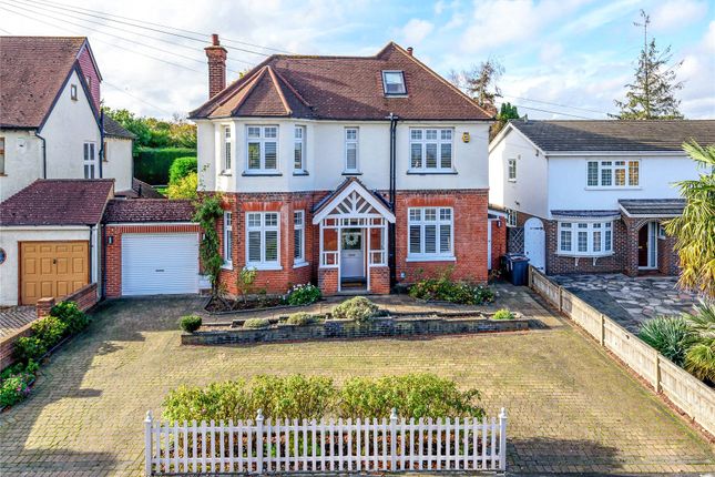 6 bedroom detached house for sale