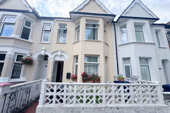 West End Road,  Southall, UB1 3 bed terraced house for sale