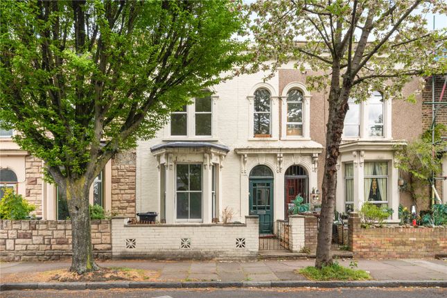 Glenarm Road, London, E5 4 bed terraced house for sale