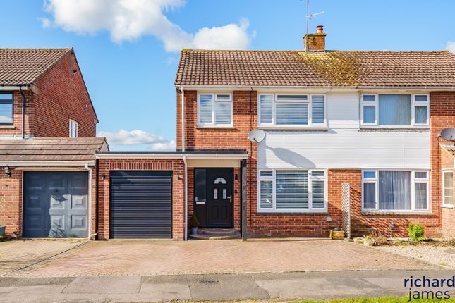 Radley Close, Nythe, Swindon, SN3 3 bed semi