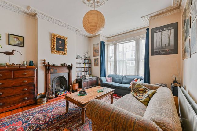 Sistova Road, Balham, London, SW12 4 bed semi