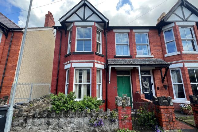 4 bedroom end of terrace house for sale