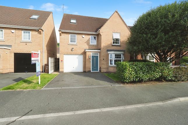 6 bedroom detached house for sale