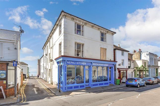 Sandgate High Street, Sandgate... 2 bed maisonette for sale