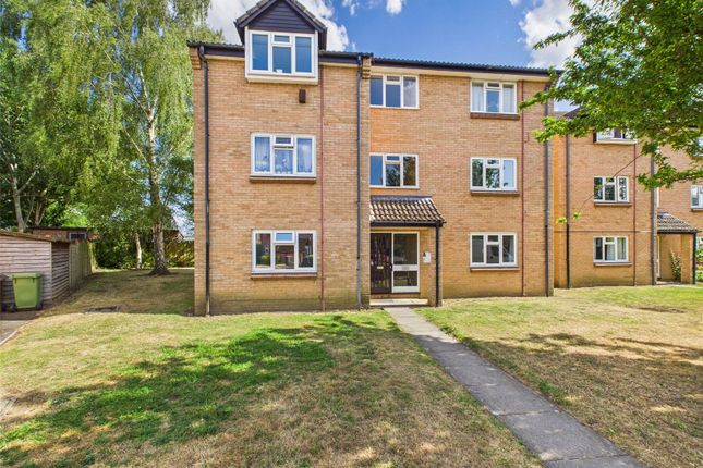 St. Peters Close, Cheltenham... 2 bed apartment for sale