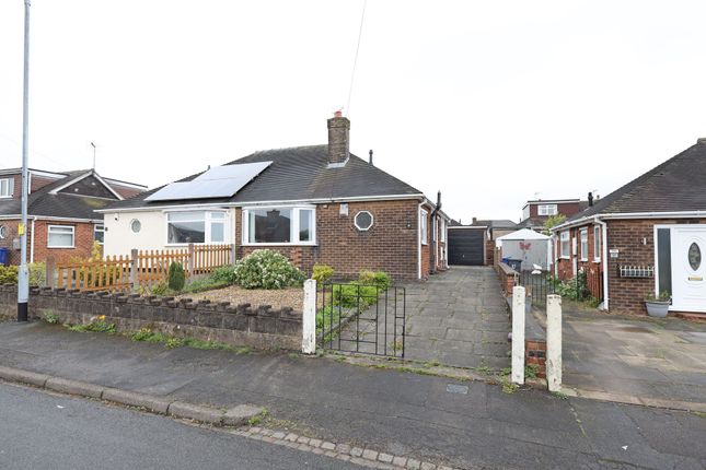 Fearns Avenue, Bradwell, Newcastle 2 bed semi