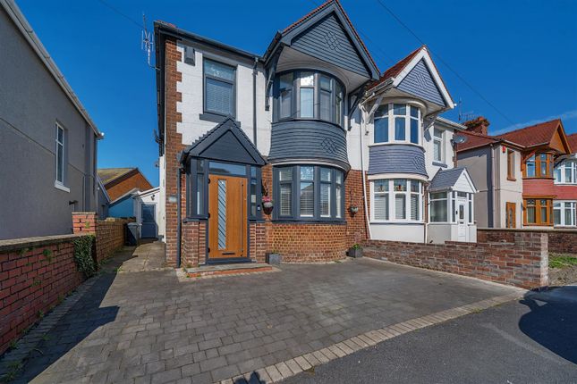 Denham Avenue, Llanelli 3 bed semi
