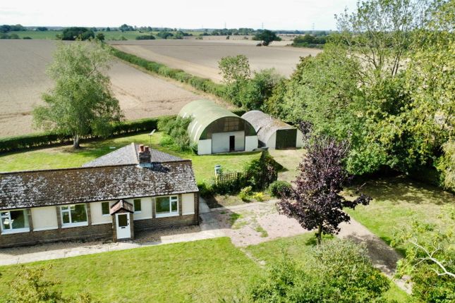 Green Lane, Stowmarket IP14 2 bed detached bungalow for sale