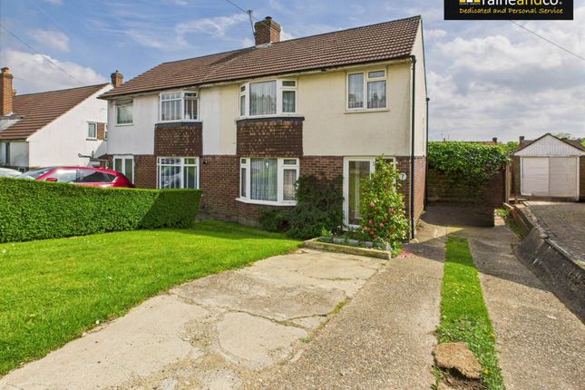 Mandeville Road, Potters Bar 3 bed semi