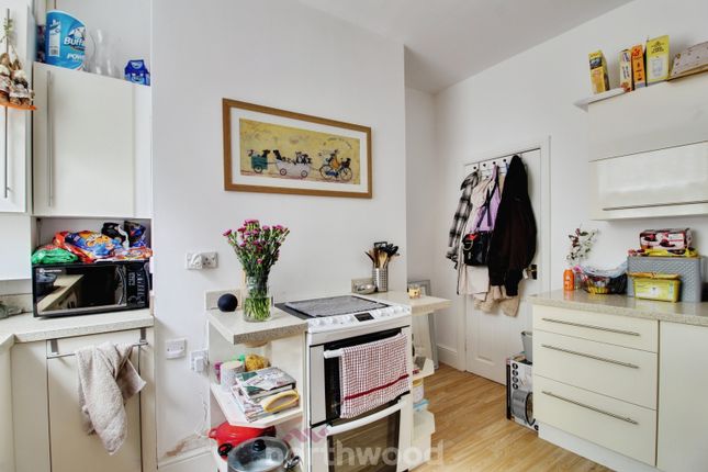 Victoria Road, Doncaster S64 2 bed terraced house for sale