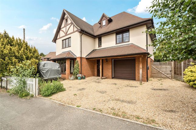 Waldens Park Road, Horsell, Surrey, GU21 6 bed detached house for sale