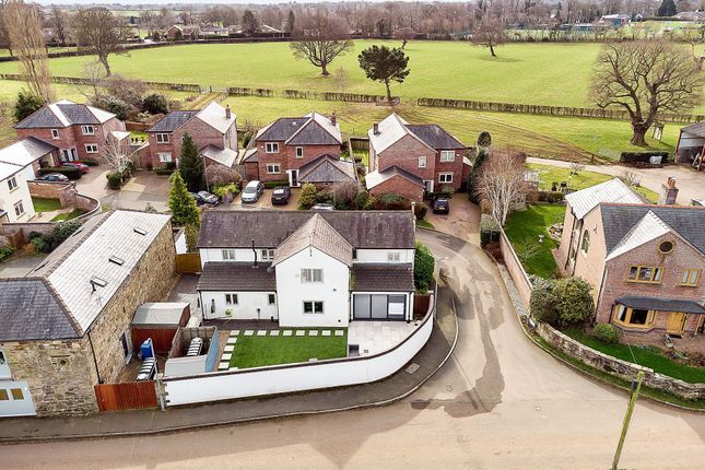 Pont Y Capel Lane, Gresford, LL12 4 bed detached house for sale
