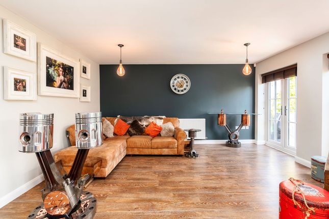 4 bed detached bungalow