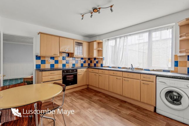 3 bedroom cottage for sale