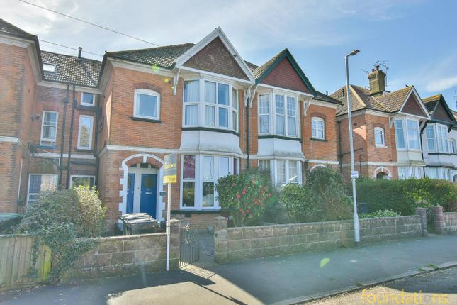 2 bedroom maisonette for sale