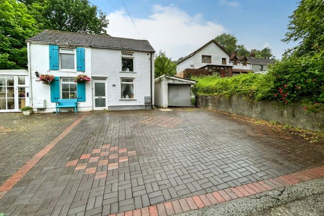 2 bedroom semi-detached house for sale