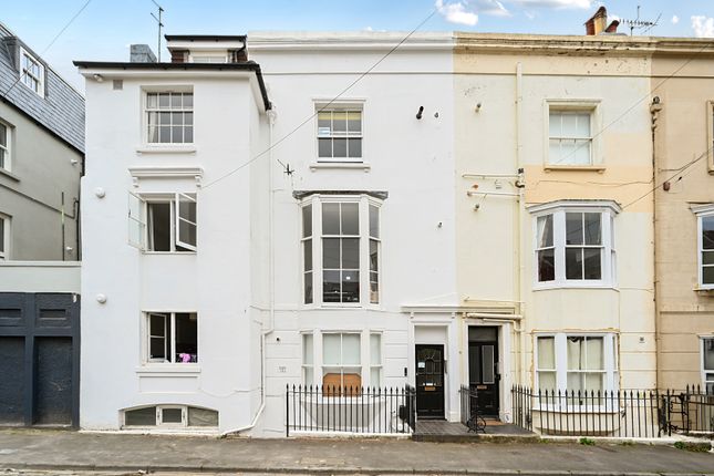 1 bed flat