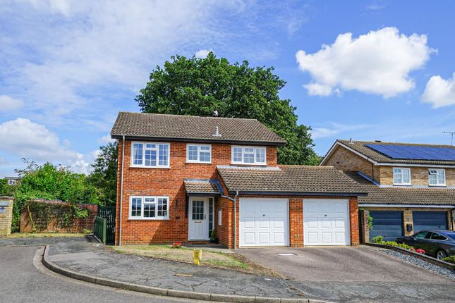 Cotefield Drive, Leighton Buzzard 4 bed detached house for sale