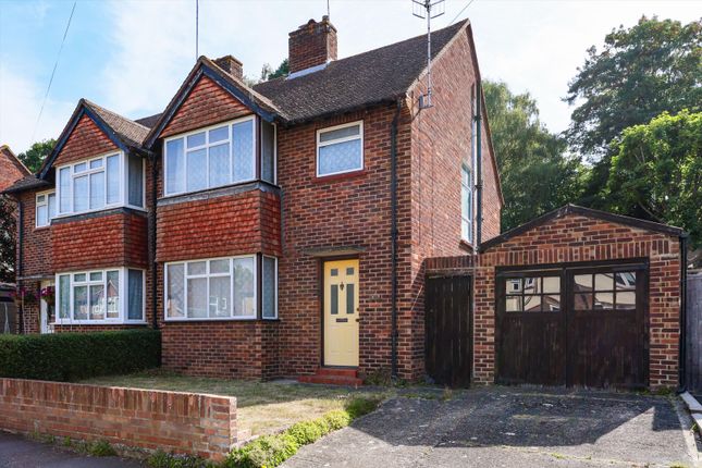 Campbell Road, Weybridge, Surrey, KT13 3 bed semi