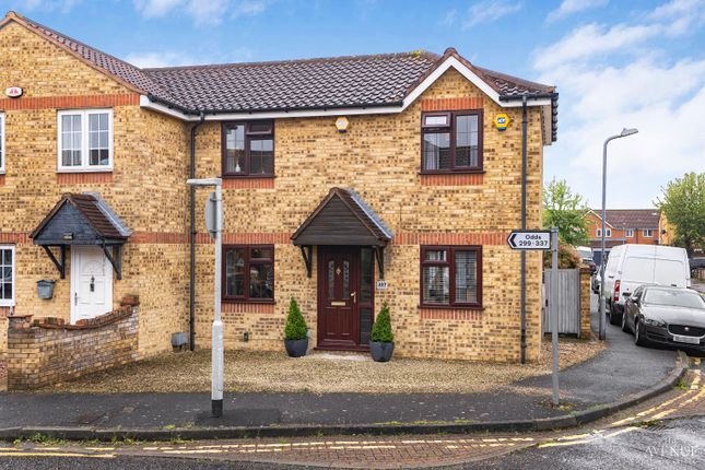 Danbury Crescent, South Ockendon 3 bed semi