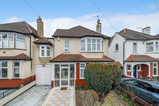 5 bedroom semi-detached house for sale