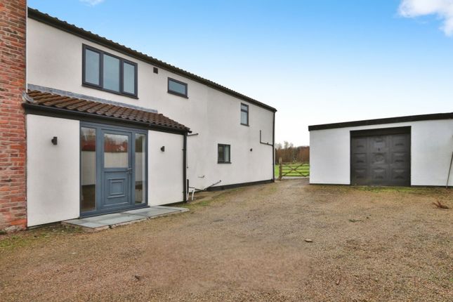 Poplar Cottage, Sunk Island Road... 4 bed semi
