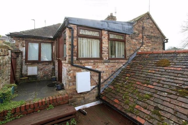 2 bedroom cottage for sale